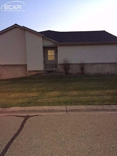 1st image of 9011 Hayes St