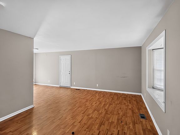 3rd image of 3439 N Galeston Ave