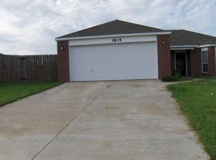 1835 Pearl Cir, Springdale, AR 72764