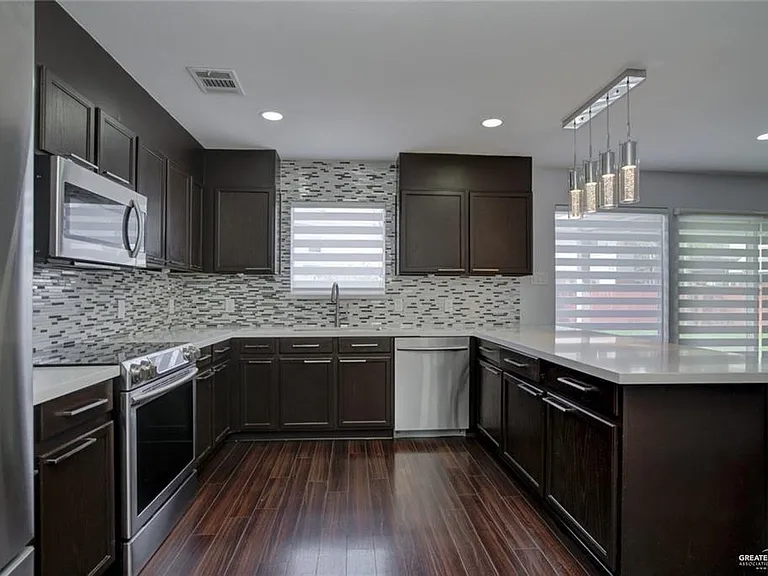 3205 San Fabian St — Photo 9