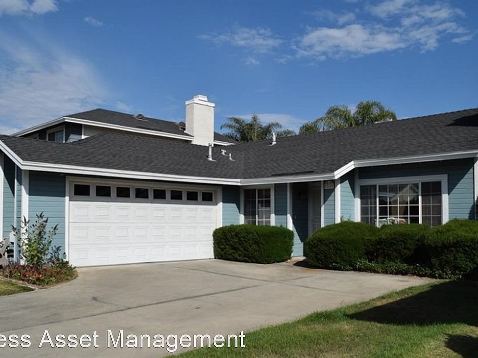 1st image of 28665 Berwick Ln