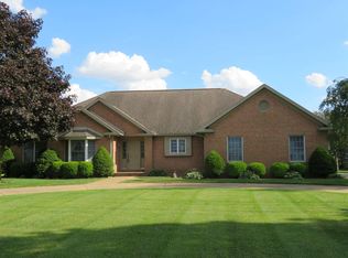 19238 County Road 142, New Paris, IN 46553