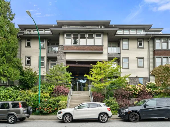 188 W 29th St #208, North Vancouver, BC V7N 0A2