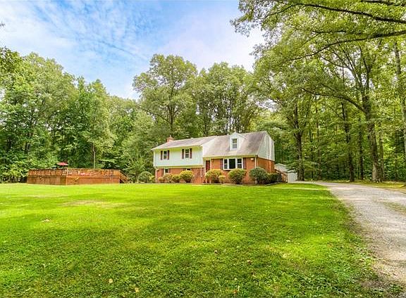 3rd image of 12104 Cadys Cove Dr