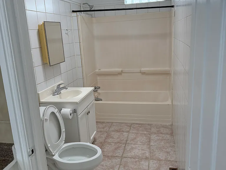 11363 Sobieski Ave — Photo 7
