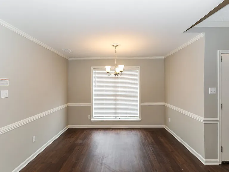 5896 Pipers Green Ln — Photo 5