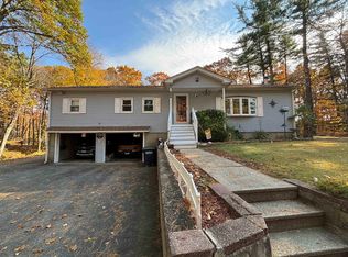 29 Huntington Hill Rd, Danville, NH 03819