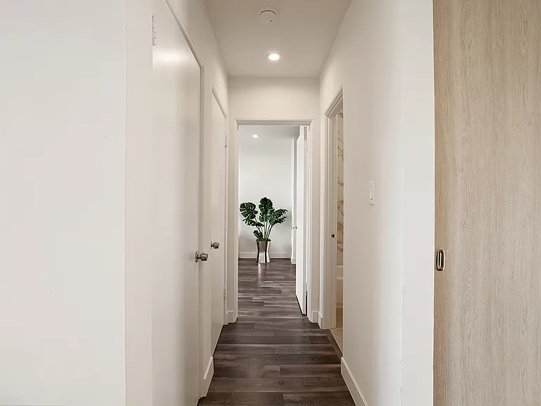 9500 W Olympic Blvd #106 — Photo 7
