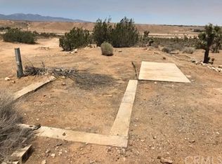 6787 Deep Creek Rd, Apple Valley, CA 92308