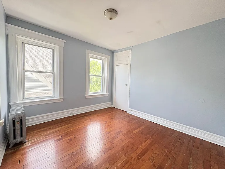 75 Carnegie Ave #11 — Photo 4