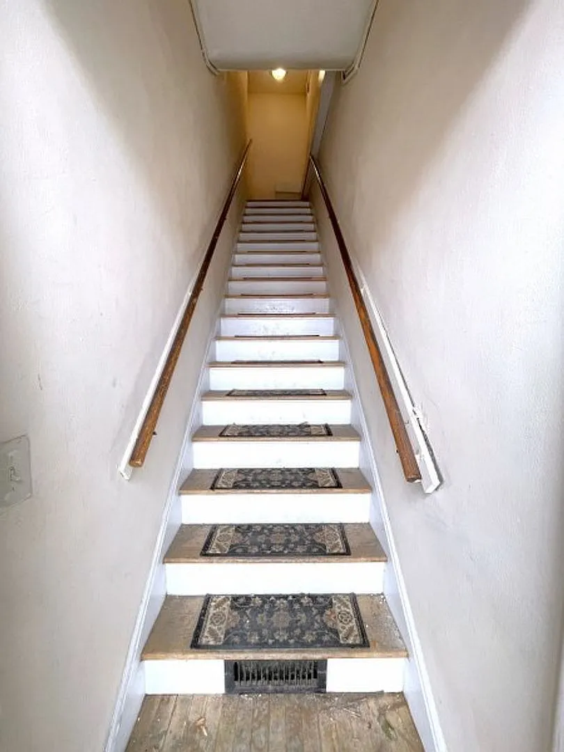 1227 Regent St. — Photo 3