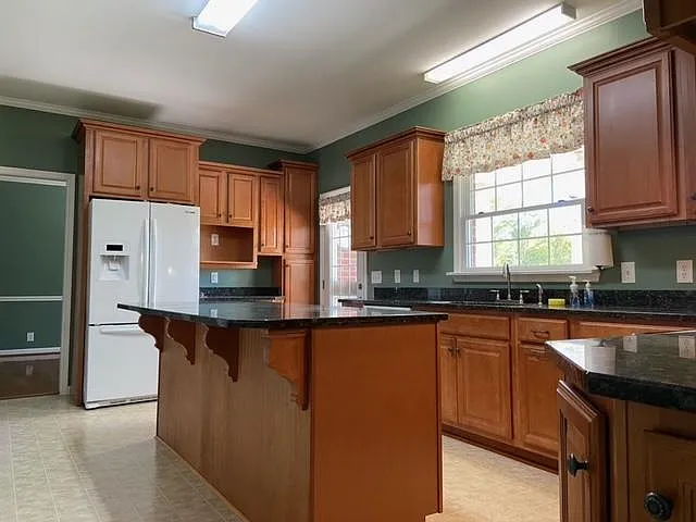 1329 Highway 70 — Photo 10