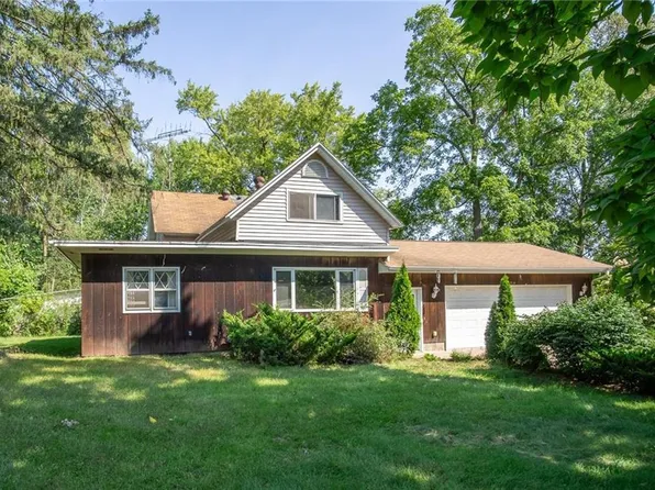 924 West Main Street, Augusta, WI 54722