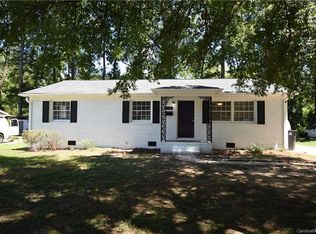 6308 Covecreek Dr, Charlotte, NC 28215