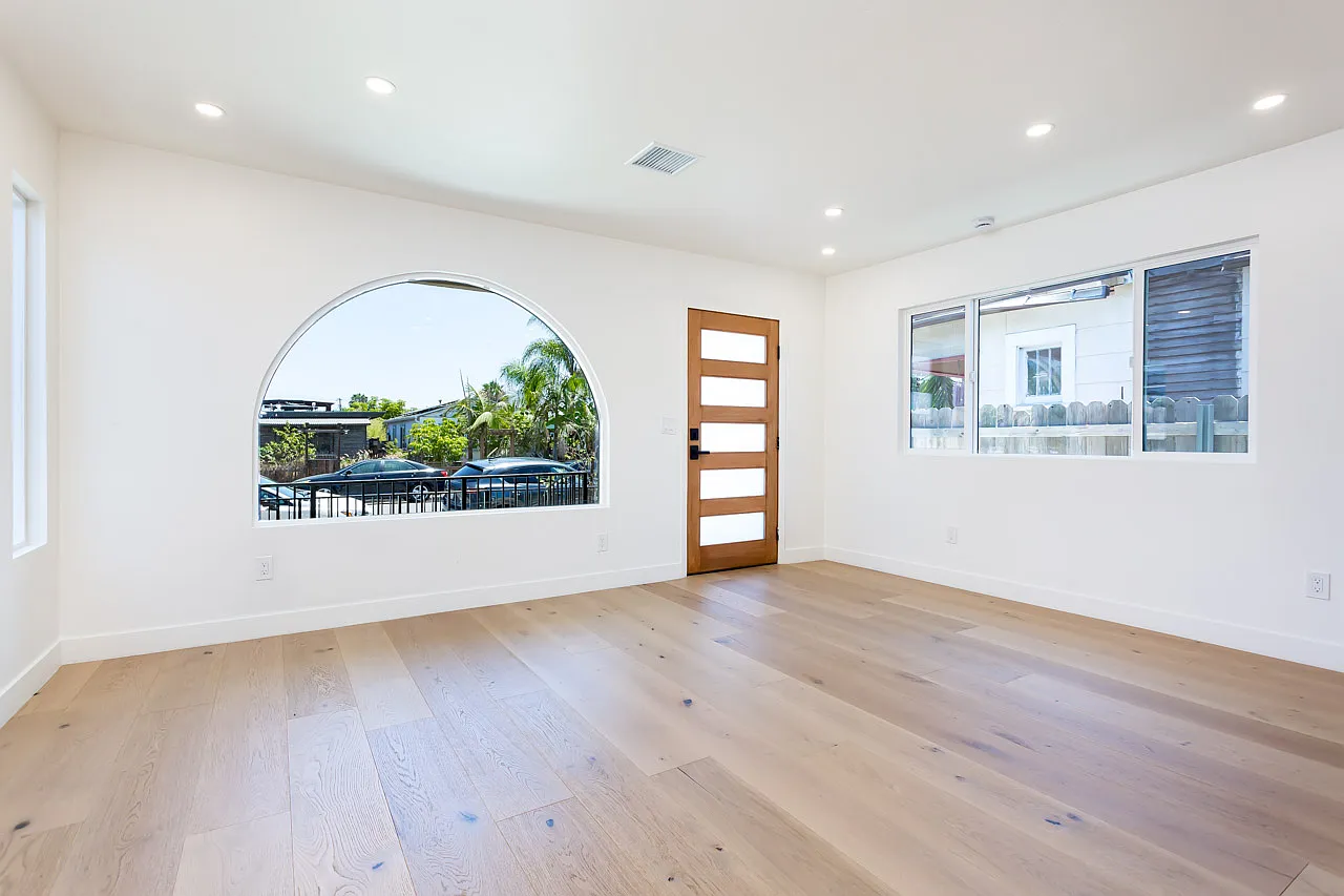 2 bed, 930 sqft, $3,895 — Photo 4