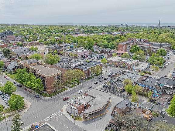 4th image of 5 Donlands Ave