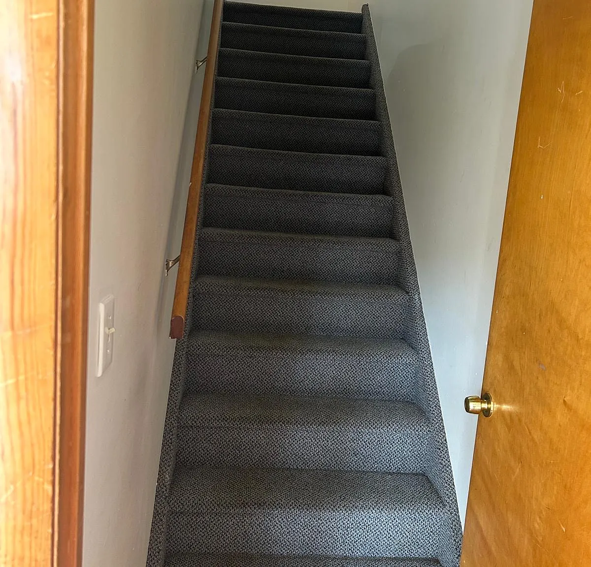 3 bed, 1326 sqft, $2,300 — Photo 2