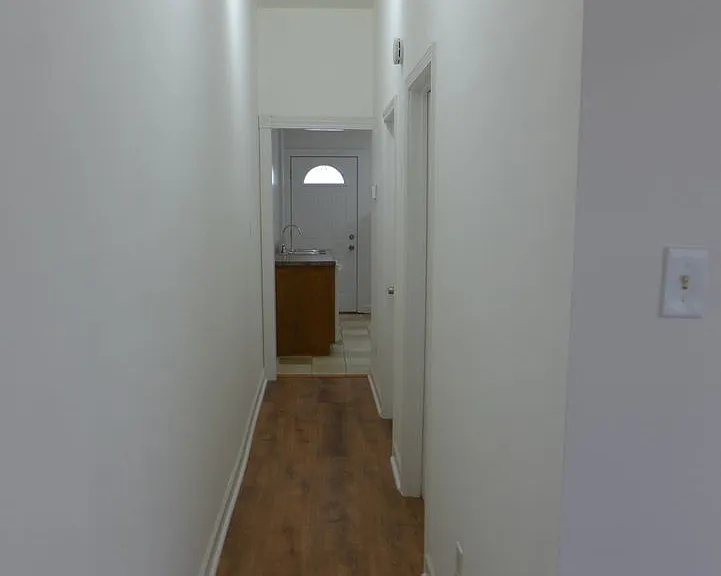 7401 W Addison St — Photo 5
