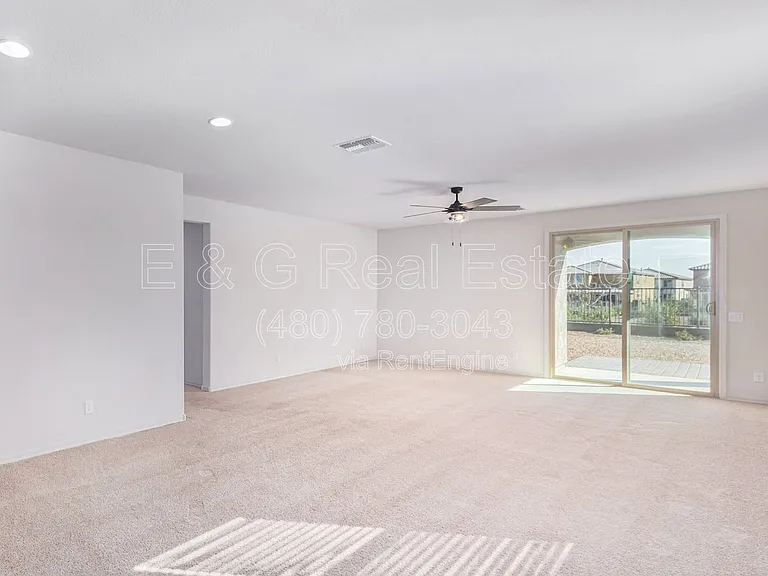 19725 W Rancho Dr — Photo 7