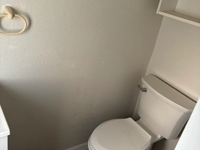 128 Beach Ave #A — Photo 5