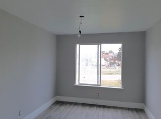 509 W High St #103, Elkhart, IN 46516