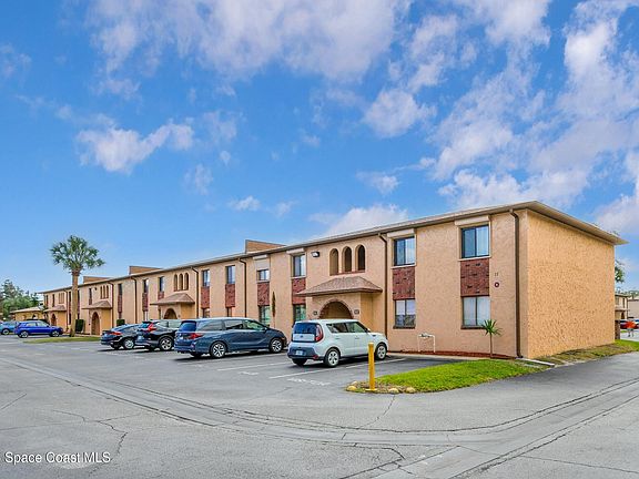 3rd image of 255 San Paulo Cir #11