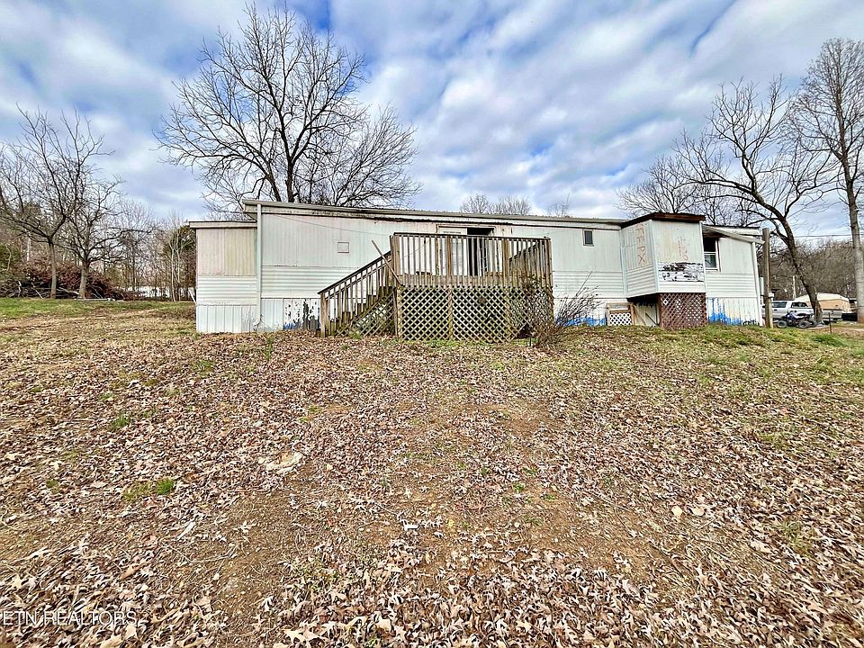 1st image of 114 Pinecrest Dr