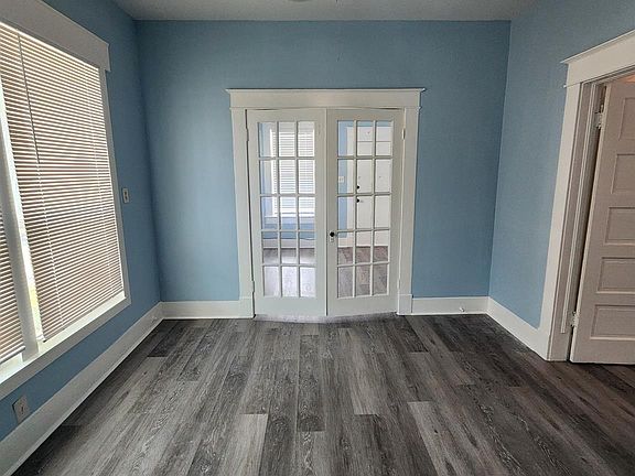 5th image of 1601 40th St