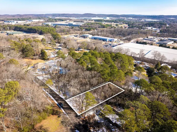 7620 Bishop Dr, Chattanooga, TN 37416