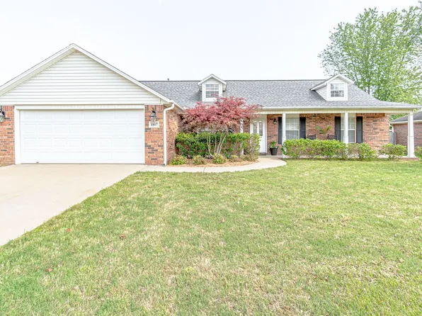 1807 SW Pine Ave, Bentonville, AR 72713