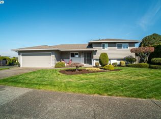 14011 NE Rose Pkwy, Portland, OR 97230