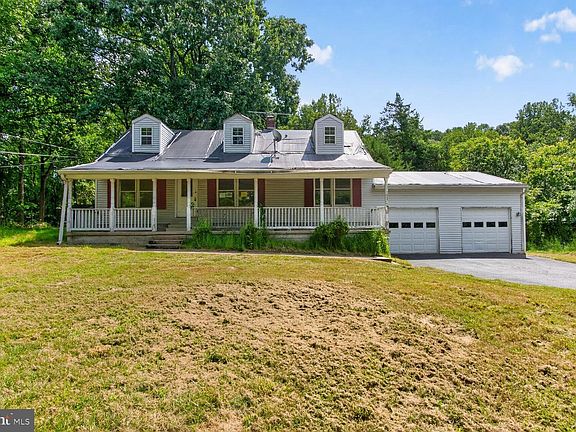3rd image of 15325 Holly Grove Rd