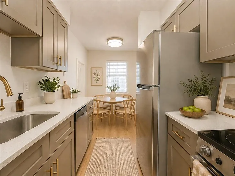 800 Martin Behrman Ave #205 — Photo 8