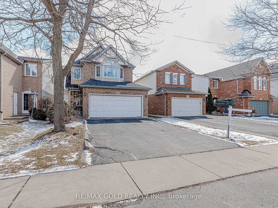 1st image of 153 Cordgrass Cres