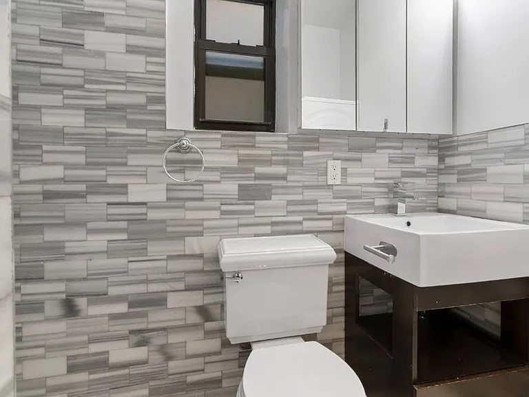 20 Prince St #9 — Photo 5