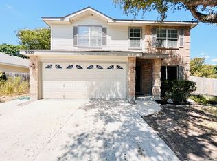 9035 Interlachen, Selma, TX 78154