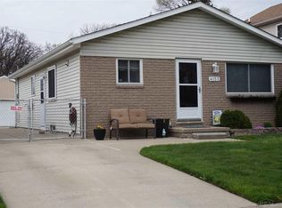 4153 Norbert Ave, Warren, MI 48091