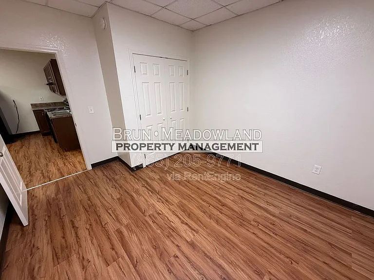 Northpoint Apartments — Photo 23
