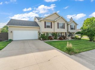 17654 Brookwood Dr, Lowell, IN 46356