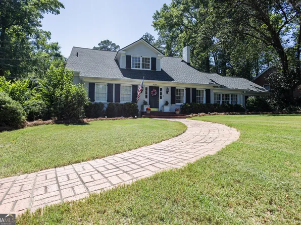 1424 Waverland Dr, Macon, GA 31211