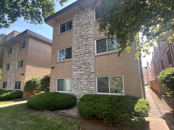 410 Wisconsin Ave APT 602, Oak Park, IL 60302