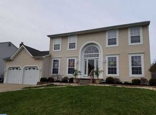 5 Skelly Ln, Sewell, NJ 08080