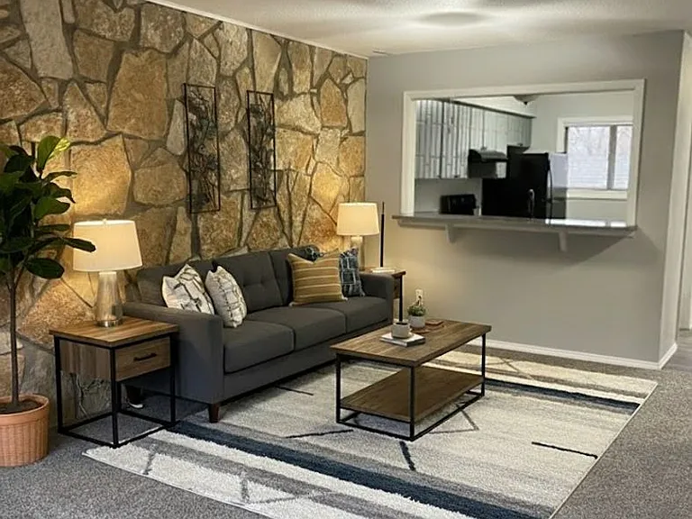 Parke East Townhomes — Photo 51