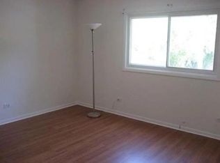 1926 W Pratt Blvd APT 1B, Chicago, IL 60626