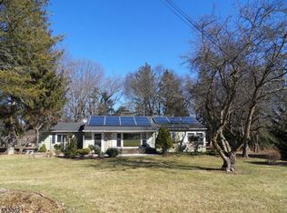 1826 N Gate Rd, Scotch Plains, NJ 07076