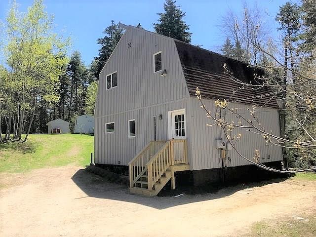 2nd image of 1415 Harpswell Islands Rd