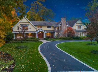 48 Heather Ln, Mahwah, NJ 07430