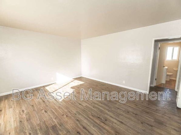 22815 Grand St APT 17