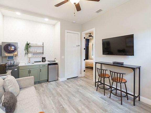5th image of 2901 N Blvd #B