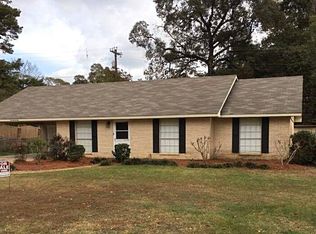 171 Deerbrook Trl, Pineville, LA 71360